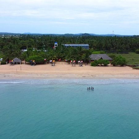 Nn Beach Resort & Spa 尼拉瓦利 外观 照片