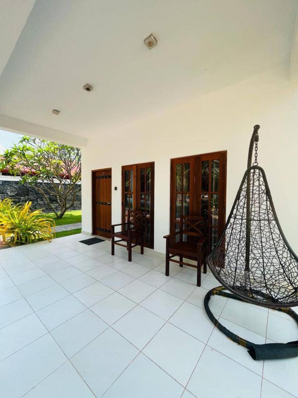 Nn Beach Resort & Spa 尼拉瓦利 外观 照片