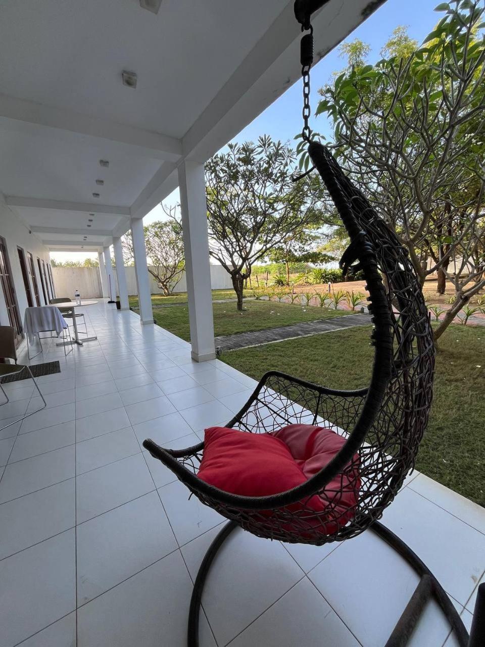 Nn Beach Resort & Spa 尼拉瓦利 外观 照片