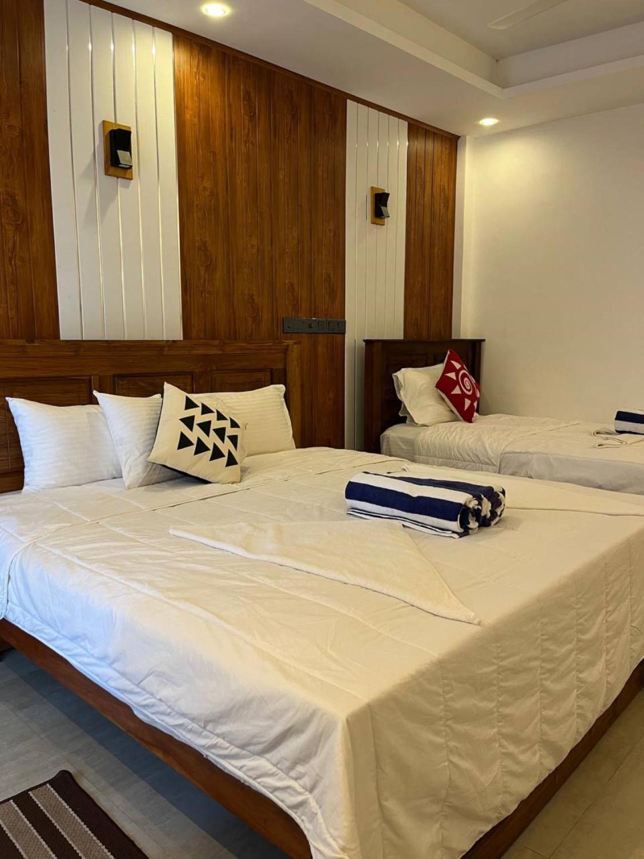 Nn Beach Resort & Spa 尼拉瓦利 外观 照片