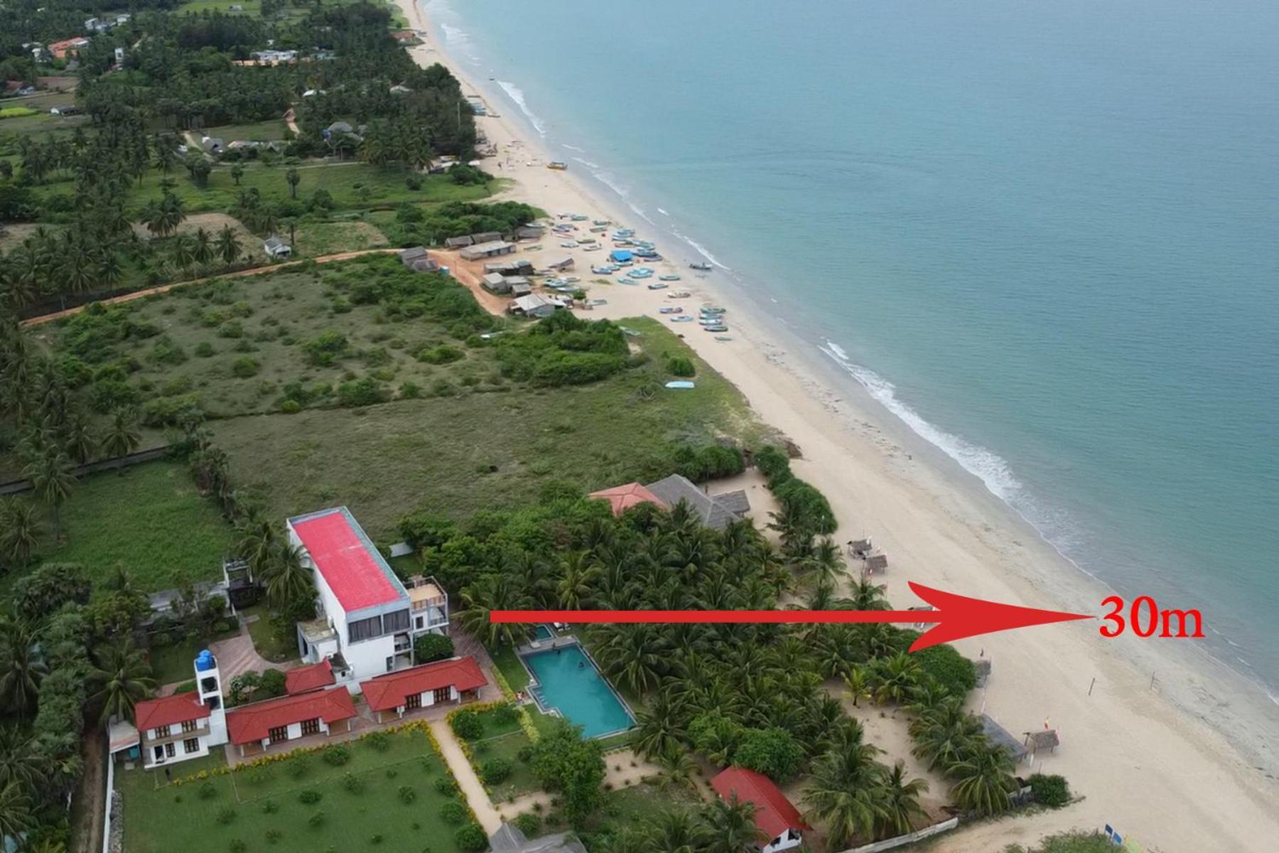 Nn Beach Resort & Spa 尼拉瓦利 外观 照片